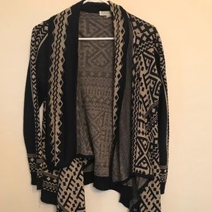 A Knitch Above Cozy Wrap Cardigan (blue/beige)